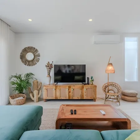 - Vale Da Terça Vermelha