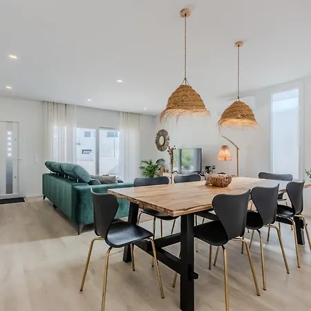 - Vale Da Terça * Vermelha